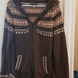 Alpaca wool hooded zippered sweater